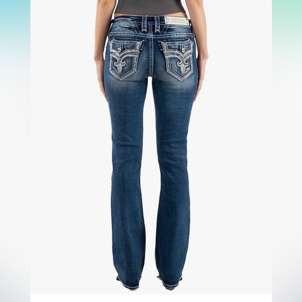 ROCK REVIVAL Light Blue Denim Bootcut with Gold Stitching Sz 31 Like New